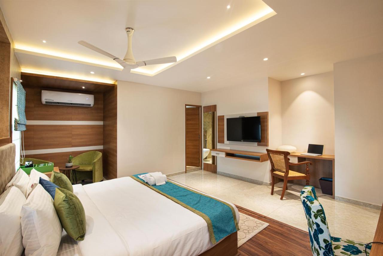 Time Square Boutique Hotel & Spa Alappuzha Esterno foto